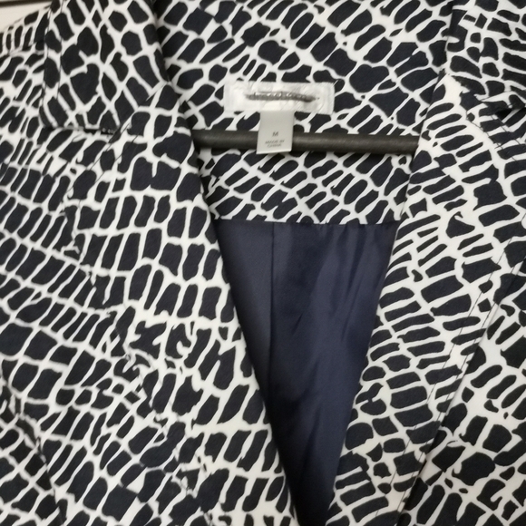 Short sleeve blazer - Picture 6 of 12